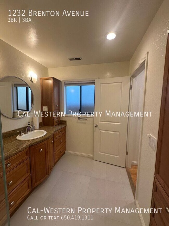 1232 Brenton Avenue, San Jose, CA 95129 photo 5