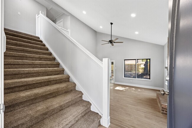 3030 Becket Street, Pearland, TX 77584 photo 4