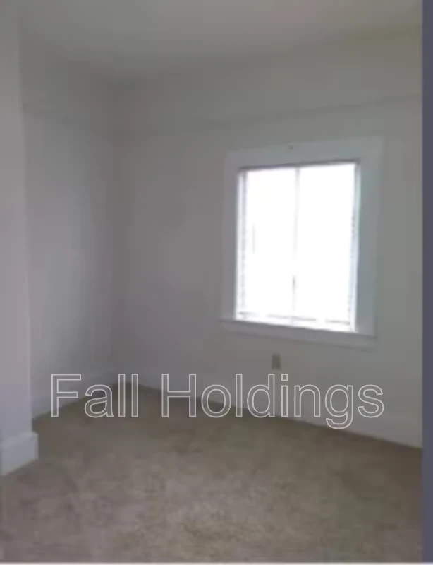 1438 Alcatraz Ave Berkeley, CA 94702 photo 3