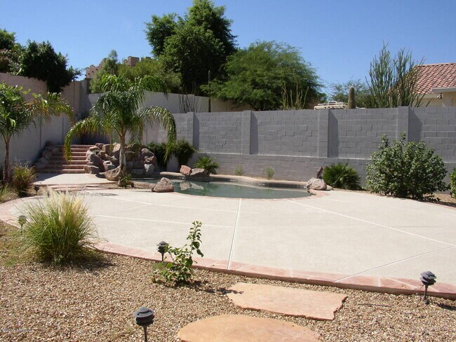 16022 N 17th Pl Phoenix, AZ 85022 photo 4
