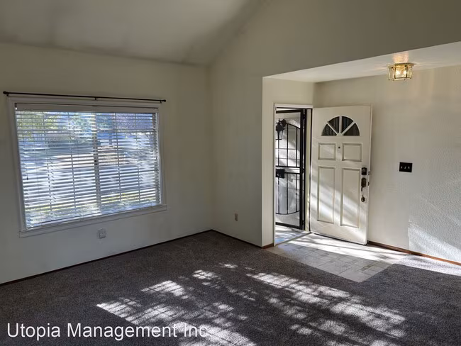 204 Haviture Way Vallejo, CA 94589 photo 4