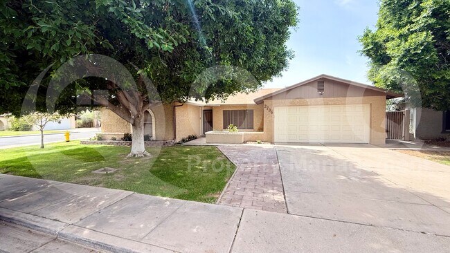 2736 S Cottonwood Mesa, AZ 85202 photo 2