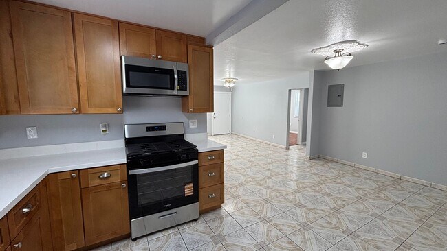 22330 Princeton Street, Hayward, CA 94541 photo 4