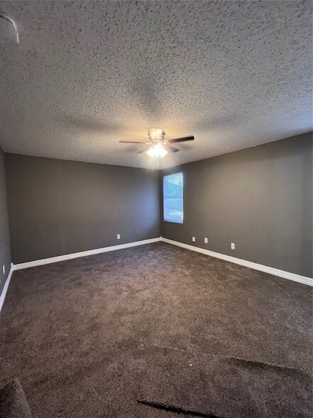 512 Magdalen Ave Crowley, TX 76036 photo 5