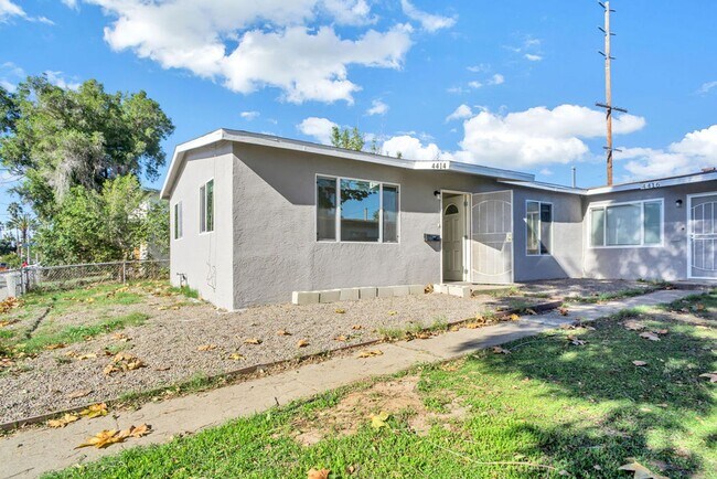 4414-4416 Clairemont Mesa Blvd San Diego, CA 92117 photo 2