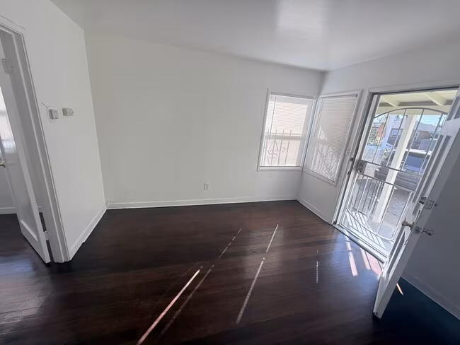 9006 A Street, Oakland, CA 94603 photo 4