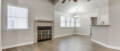 1001 Hyridge St Round Rock, TX 78664 photo 2
