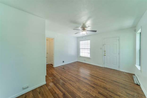 4305 Frazier Ave Fort Worth, TX 76115 photo 2