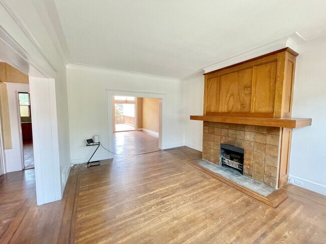 625 Belvedere Street, San Francisco, CA 94117 photo 4