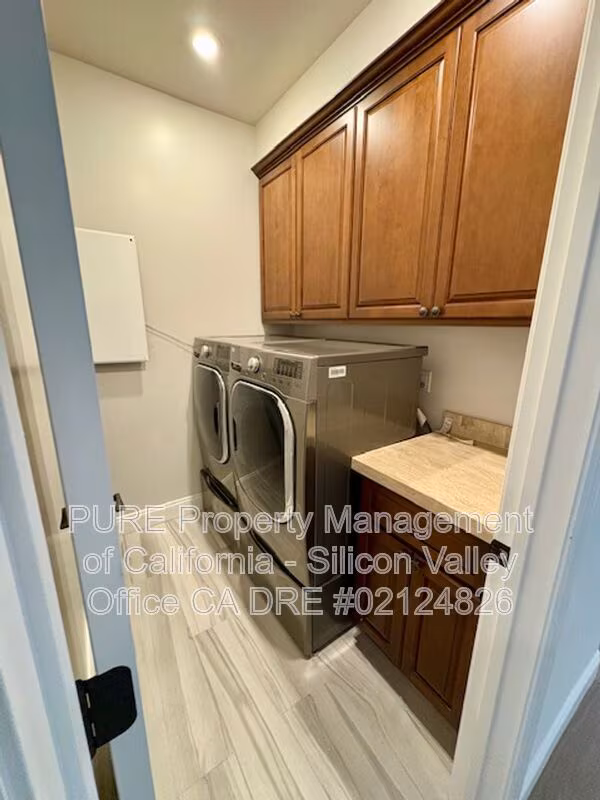 135 O' Connor St Menlo Park, CA 94025 photo 3