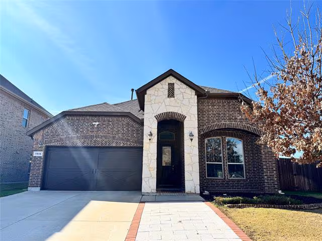 7514 Sweetwater Ln Arlington, TX 76002 photo 4