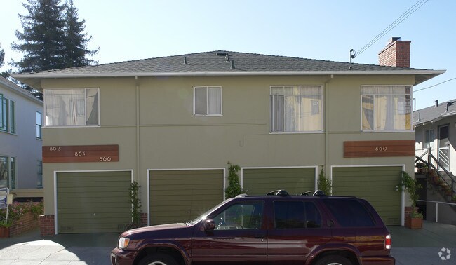 Erie Street Apartments photo 2