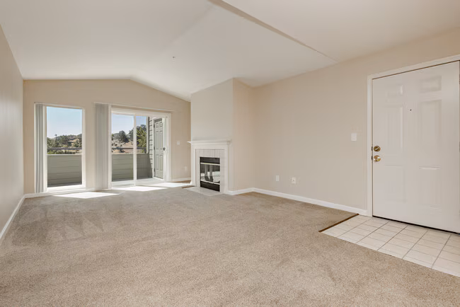 Hillcrest Apartments photo 5