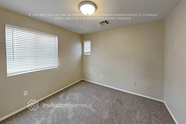 8717 E Kiva Ave Mesa, AZ 85209 photo 5