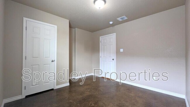 1562 Vani Ct Belton, TX 76513 photo 4