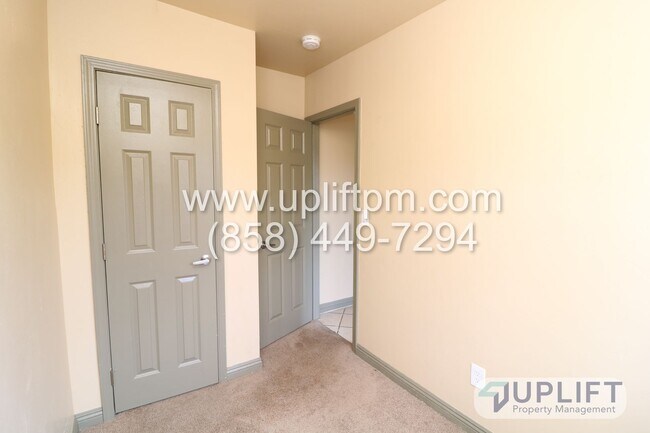 727-731 W 9th Ave Escondido, CA 92025 photo 5