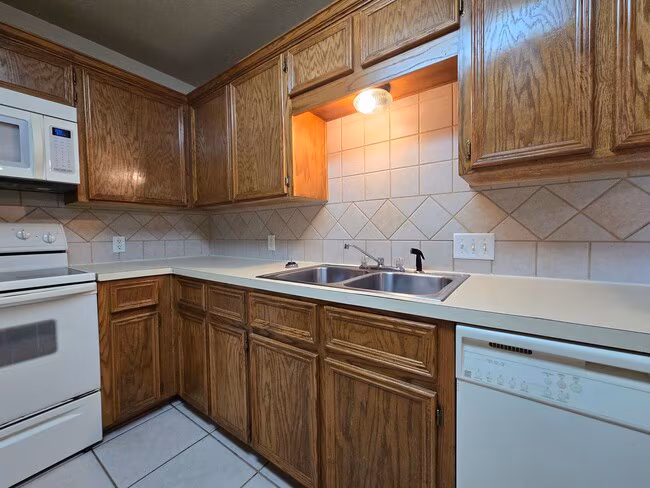 5100 Heather Ln Killeen, TX 76549 photo 3