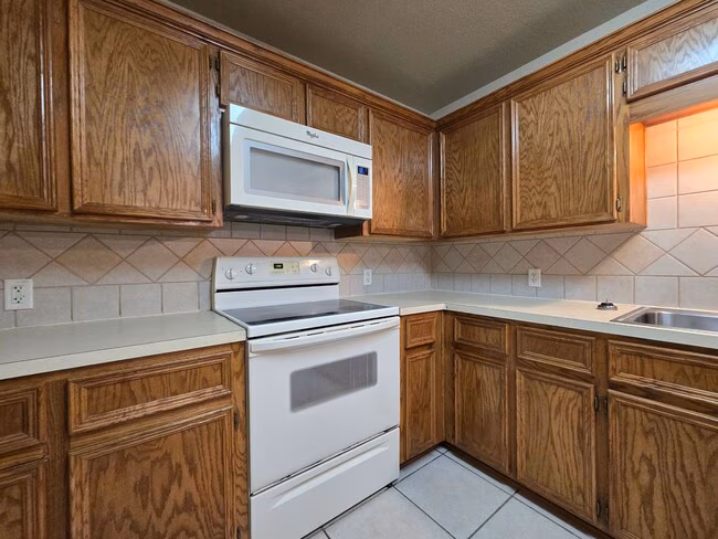 5100 Heather Ln Killeen, TX 76549 photo 4
