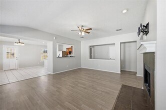 1665 Crown Point Drive, Frisco, TX 75036 photo 2
