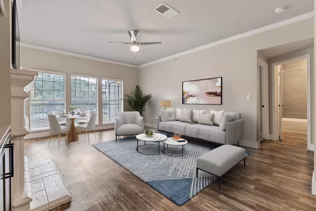 Oakville Apartments photo 2