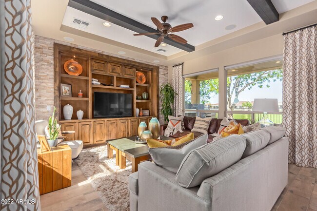 628 E Peach Tree St Queen Creek, AZ 85140 photo 4