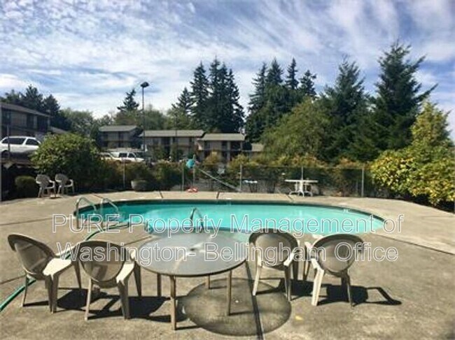 15416 40th Ave W Lynnwood, WA 98087 photo 2