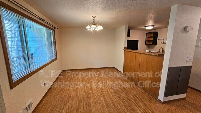 15416 40th Ave W Lynnwood, WA 98087 photo 4