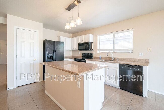 15105 N 155th Ln photo 2