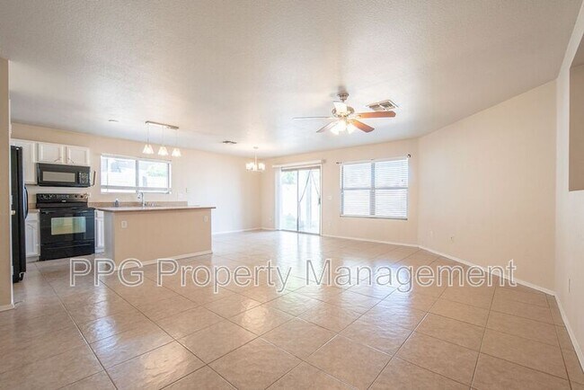 15105 N 155th Ln photo 5
