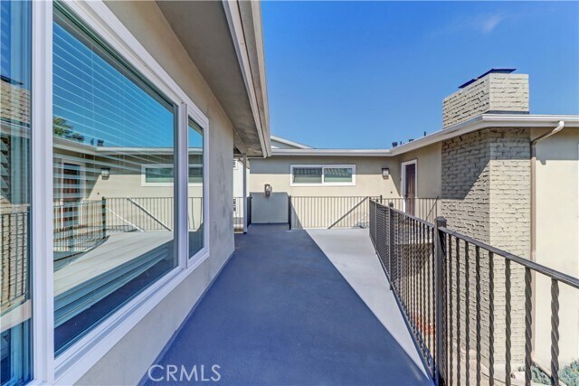 312 Avenida Del Mar San Clemente, CA 92672 photo 3