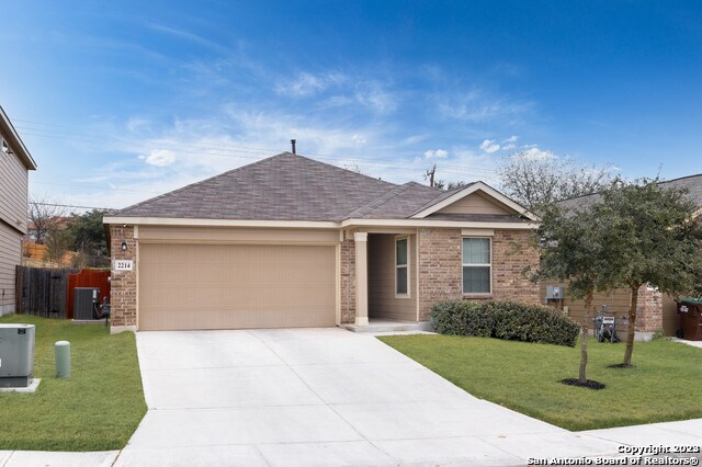 2214 Marbach Woods San Antonio, TX 78245 photo 2