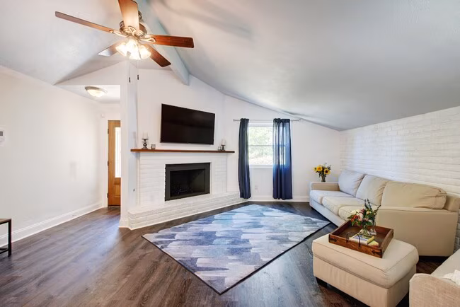 10224 Rutland Village W Austin, TX 78758 photo 5