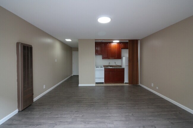 2220 Lake Rd Belmont, CA 94002 photo 3