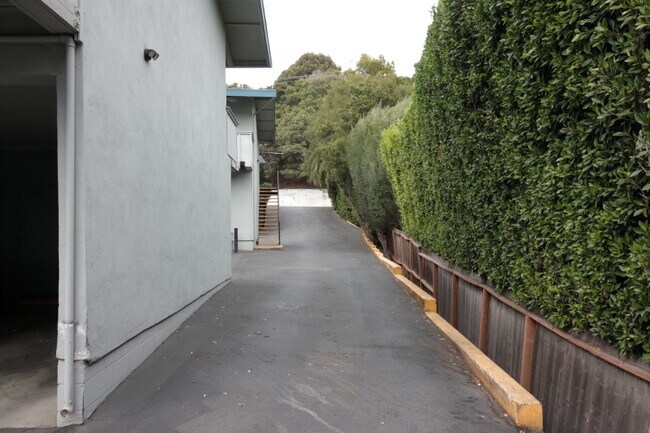 2220 Lake Rd Belmont, CA 94002 photo 5