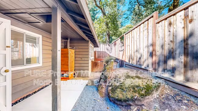 4773 Montecito Ave Santa Rosa, CA 95404 photo 3