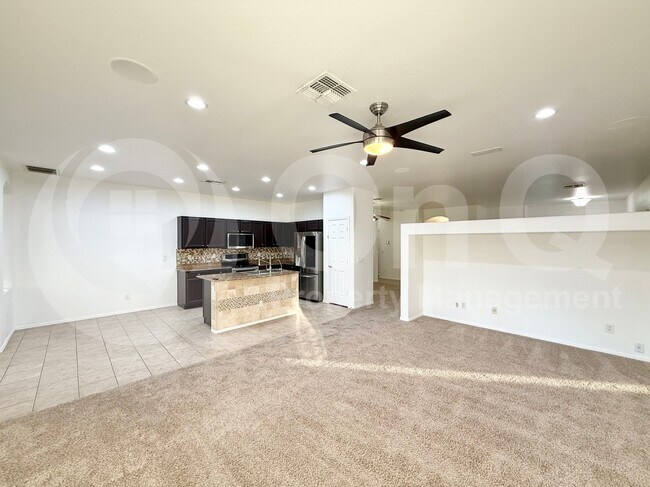 3345 E Hawk Pl Chandler, AZ 85286 photo 3