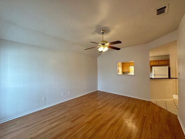 1100 Nicholas Cir Killeen, TX 76542 photo 2
