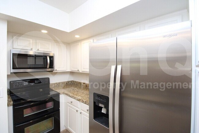 2935 N 68th St Scottsdale, AZ 85251 photo 3
