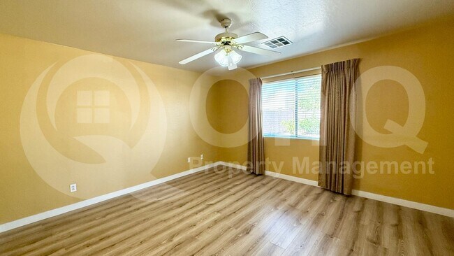 10610 W Hughes Dr Tolleson, AZ 85353 photo 5