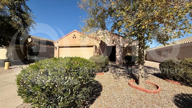 10610 W Hughes Dr Tolleson, AZ 85353 photo 2
