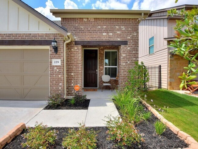 229 Lambert St Leander, TX 78641 photo 5