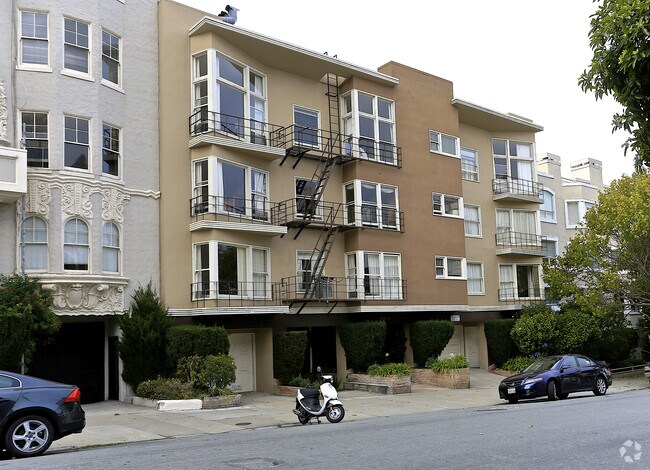 2060 Pacific Avenue, San Francisco, CA 94109 photo 4