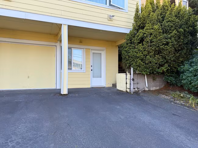 714 1st Street South, Kirkland, WA 98033 photo 3