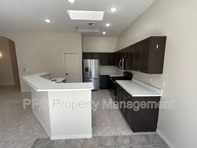 328 S Rock Harbor Dr photo 3
