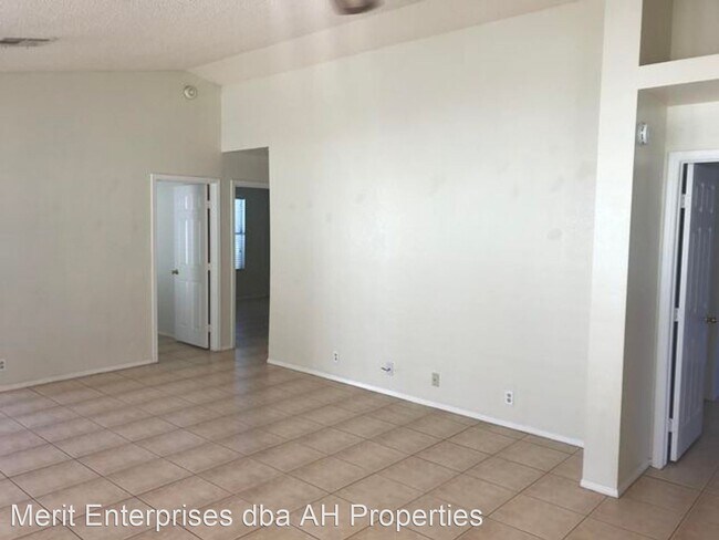 23426 N 40TH LN photo 3