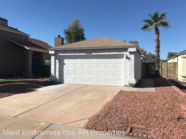 23426 N 40TH LN photo 2