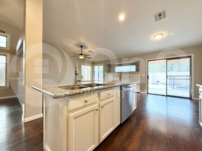 1790 E Rawhide St Gilbert, AZ 85296 photo 5