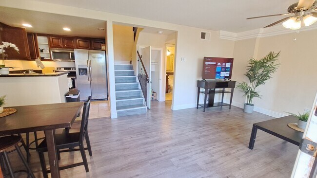 3965 Nobel Dr San Diego, CA 92122 photo 4