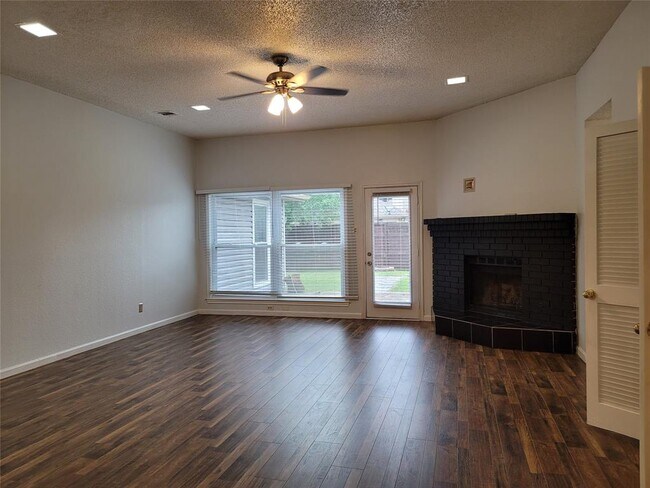 613 Hanover Drive, Allen, TX 75002 photo 5