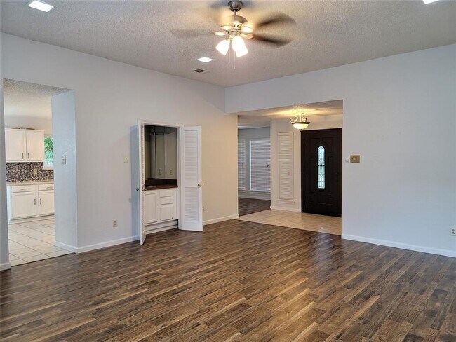 613 Hanover Drive, Allen, TX 75002 photo 3